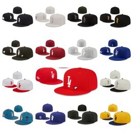 2024 nuovi cappelli aderenti Snapbacks Ballo Designer Cappelli da calcio regolabili Cap flat All Team Logo Lettera sportiva per esterni ricami Sun Beanie chiuse Cappellino