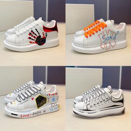 New colour Designer shoes Men Women White shoes Pattern design Height Increasing Casual Shoes luxury cowhide sneakers Fashion Sport Outdoor Shoes