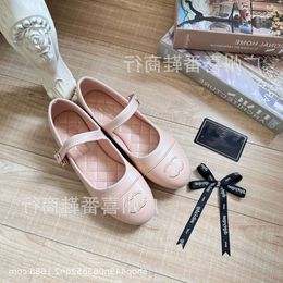 designer sandals chenel chlooe yl shoes Little girl shallow buckle flat bottom Mary Jane fashion light luxury round toe diamond leather womens