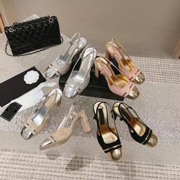 Slingback Designer каблуки жены сандалии сандалии мода классические овчины Slingback Pumps Элегантные темпераментальные насосы подлинные кожаные подошвы высшего качества