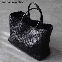 Bottegvenets Handbags Cabat Tote Bag Large Handheld Woven for Women 2024 New Instagram Texture Fashion Versatile One Shoulder Crossbody Frj
