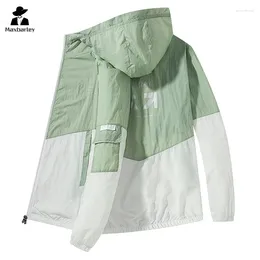 Men's Jackets Summer Sunscreen Coat Outdoor Adventure Waterproof Windproof Jacket Comfortable Lightweight Breathable Nylon Hooded