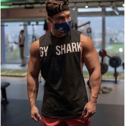 undefined Mens designer Shark shirt crop top vest men cropped tshirt Luxury Training suit tees clothes new outfits fashion brand tank top sleeveless croptops