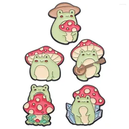 Brooches 5 Pcs Frog Mushroom Brooch Pins For Backpacks Rucksack Badge Cute Enamel Accessories Zinc Alloy Bag