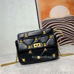 Crossbody Designer Napa Vualentino New Stud Bag Women's Bags Handheld One Shoulder Rock Chain Large Rivet Handbag Sheepskin PJBX