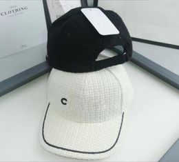 Luxury Designer Wide Brim Ball Caps for Men Women Fashion Brand Double Letter Printing Embroidery Wool Knit Fisherman Hat Winter W3318583