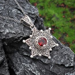 Pendant Necklaces Retro Red Zircon Hexagram Petals Sunflower Necklace Women's Fashion Exquisite Birthday Party Jewellery Gift