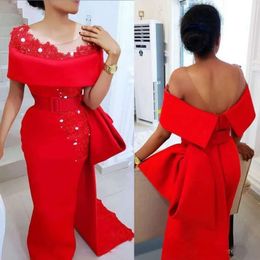 Neck Sheer Lace Appliqued Dubai Red Prom Arabic Pearls South African Evening Party Dresses Women Formal Wear