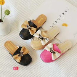 Slipper 2024 Spring and Autumn New Square Head Outward Wearing Baotou Half Slippers Low Heel Middle Big Childrens Cool Candy Color Fashionable H240507