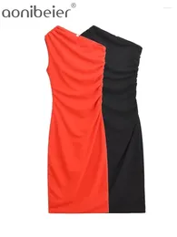 Casual Dresses Aonibeier Black Red Women Midi Long Dress 2024 Summer Sleeveless Backless Asymmetric Ruched Slim Female Robe Y2K