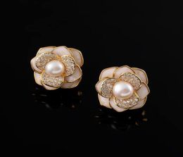 Stud Trendy Vintage Freshwater Pearl Earrings Light Luxury Small Fragrance Camellia Feminine Elegant Ear JewelryStud5179846