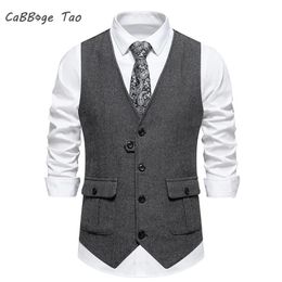 Spring Mens Suit Vest Retro Vneck Solid Colour Casual Slim Fit Refreshing and Comfortable Top 240507