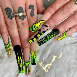 False Nails 24pcs Grn Witch Castle Fale nails Hallown Series Long Coffin Acrylic Nail Art Patch Full Cover Detachable Press on Nail Tips T240507