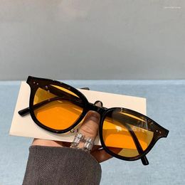 Sunglasses Brand Designer Women Men Luxury Plastic Sun Glasses Classic Retro Unisex Square Yellow Lenses