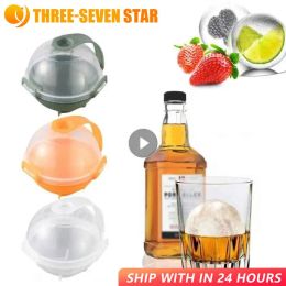 Tools 5CM Round Ball Mould Ice Cream Maker Plastic Ice Mould Whiskey Ice Tray For Bar Tool Kitchen Gadget Accessories