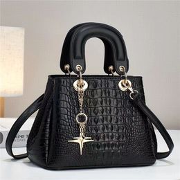 2024 Patent leather Women white Shoulder bag Croosbody Bags Luxury Brand Designer Handbags Purses Female Messenger Bag Leisure Tote bag gift bax