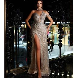 Modern Mermaid Prom Dresses Sleeveless V Neck Strap Halter Appliques Sequins Beaded Floor Length Side Slit Evening Dress Bridal Gowns Plus Size Custom Made 0431