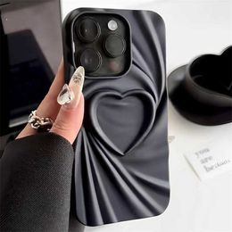 Cell Phone Cases Korea Japan Cute 3D Pleated Love Heart Phone Case For phone 15 14 13 11 12 Pro Max Matte Fold Pattern Soft Silicone Cover Shell