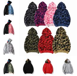Designer Mens women hoodie popular shark pattern Sportwear Camouflage zip up hoodies high quality Pure cotton Jacket 5513ess