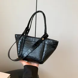 Shoulder Bags Black Crocodile Pattern Crossbody Bag For Women Brand Designer Luxury PU Leather Bucket Handbag Tote