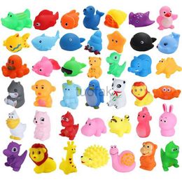 Bath Toys 10PCS Children Cartoon Bathing Enamel Animal Toys Baby Yellow Duck Water Toys Baby Shower Toys Bathroom Supplies Gifts TMZ d240507