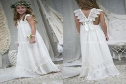 2019 New Arrival Boho Flower Girl Dresses For Weddings Cheap V Neck Chiffon Lace Child Communion Formal Beach Wedding Dress Custom6588061