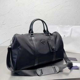 10A+ Mirror quality Designer bag Nylon Large Capacity Sports Bag Single Shoulder Crossbody Handheld Travel Bag High Quality Men women Bag totes bags