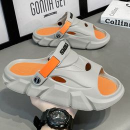 Slippers para os homens usarem ao ar livre em sapatos de praia esportivos de verão para casais novos chinelos anti -deslizamentos com cores contrastantes para sandálias masculinas casuais