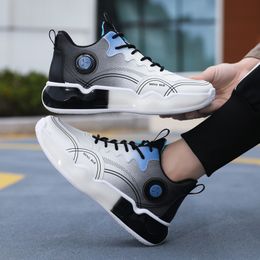 fashion Man Basketball Shoes Black White Blue Red Breathable Men Casual Thick soled Jogging Durable Designer casual Sneakers