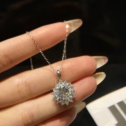 DWJ 35CT Luxury Sunflower Certified Diamond Pendant Necklace For Women Real 925 Sterling Silver Wedding Fine Jewelry 240428