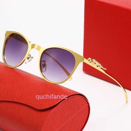 العلامة التجارية الكلاسيكية Retro Crattire Sunglasses Personalized Leopard Head Full Frame Grasses Men and Womens Forming Round Cats Eye Metal Glasses