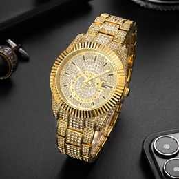 Luxury Crystal Men Watch Fashion Full Diamond Bling Quartz Timepiece Classics Design Bracelet Automatic Calendar Watches 240507