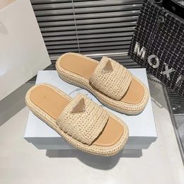 Luxury Crochet Platform Slippers Sandals Designer Slides For Women Natural Straw Womens Scuffs Shoes Casual Summer Beach Slide Flat Fashion Sandal Size 35-41 2734