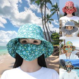 Berets Fashion Women Summer Outdoor Anti-UV Sun Hat Foldable Sunscreen Floral Fisherman Face Mask Wide Brim Cap Gorras