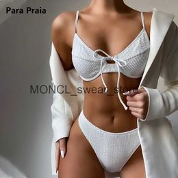 Женские купальные костюмы Para Praia White Bikini 2024 Сексуальная повязка купания для женщин для женщин купальники вырезаны набор высокой талии лето H240507