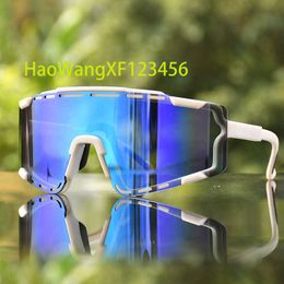 Factory direct sale fashion outdoor cycling UV protection high quality polarized sports glasses
