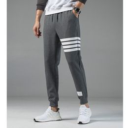Casual Harem Pants Athletic Hip Hop Dance Sporty Hiphop Mens Sport Sweat Pants Slacks Loose Long Man Trousers Sweatpants 325g