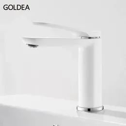 Bathroom Sink Faucets China Factory Wholesale Brass Construction Faucet Basin