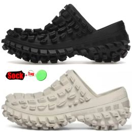 Designer Slippers Men Women Defender Clog Black Rubber Sneaker Tire sandals casual Chunky Platform shoes Thick sole Mens luxury brands Fashion Trainers with box