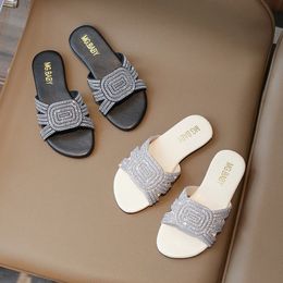 Girls Slippers Crystal Glitters Luxury Black Beige Chic Children Summer Sliders Non-slip Comfy Fashion Kids Flat Shoe 26-36 240426