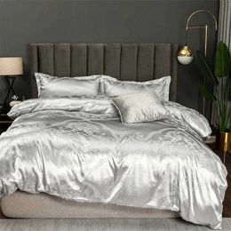 Bedding sets Artificial silk jacquard gold bedding luxurious satin large down duvet cover set high-end soft single bed comfort cover J240507