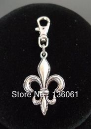 Vintage Silver Fleur De Lis Lily Flower Keychain Pendant Swivel Clasp Metal Keyring For Keys Car Key Ring DIY Bag Handbag Jewelry 3158374