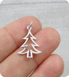 5PCS Simple Christmas Tree Necklace Tiny Pine Tree Necklace Life Family Acorn Oak Tree Leaf Necklaces Cute Plant Gifts3898548