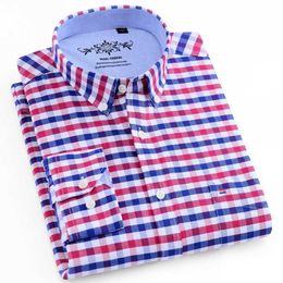 Men's Dress Shirts Mens Work Casual Regular-fit Oxford Striped Plaid Chequered Shirts Single Patch Pocket Long-Sle Thick Gingham Striped Shirt d240507