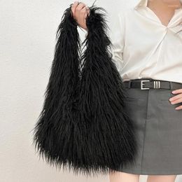 Shoulder Bags Winter Soft Faux Fur Large Fluffy Plush Bag Long Lambswool Women Designer Handbags Luxury Warm Shopper Purses Tote