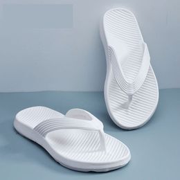 Chinelos de eva para homens e mulheres de desgaste externo de sapatos de praia para casais que absorvem o arco que absorve Sandals