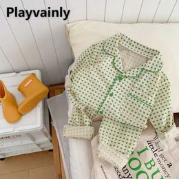 Pajamas New Spring Baby Boy Girl Sets Green Love Heart Turn-down Collar Open Stitch Top+Pants Newborn Home Wear Nightgown H240507