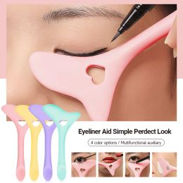 Eyeliner 4 In 1 Silicone Eyeliner Stencils Wing Tips Eye Shadow Marscara Eye Makeup Aid Face Cream Mask Applicator Makeup Tool