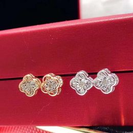 Nines Fashion Design Genuine 18k Real Solid Gold Natural Dancing Diamond Clover Stud Earrings Women Jewelry