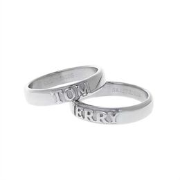 Band Rings 2023SS Original Letter Engraving Pair Ring High Grade Titanium Steel Design Plain Ring Couple Mens and Womens Jewellery J240506